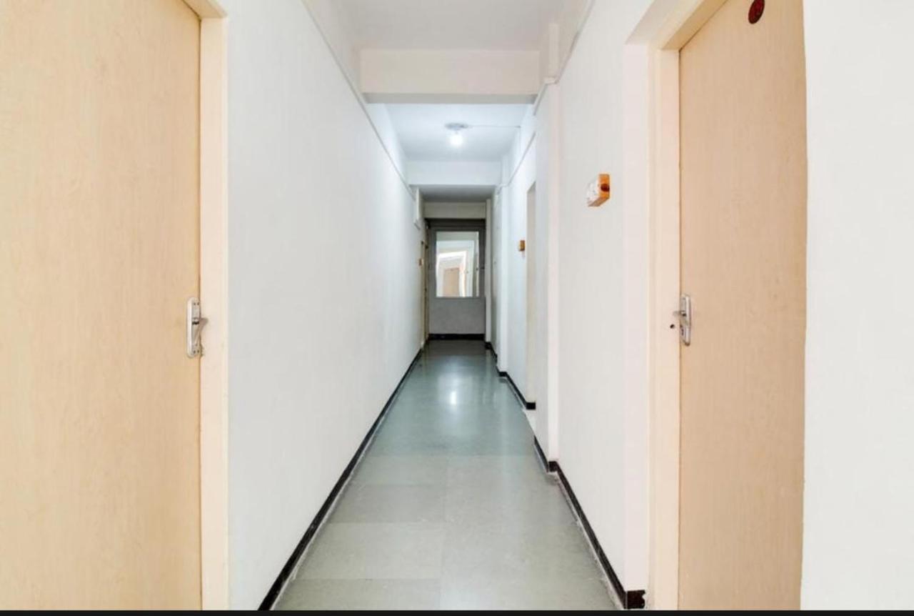 Hotel Rahi Nashik Eksteriør billede